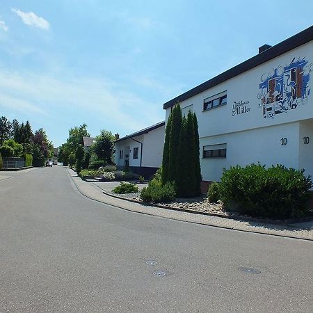 Gaestehaus Mueller Bad Schonborn Exterior foto