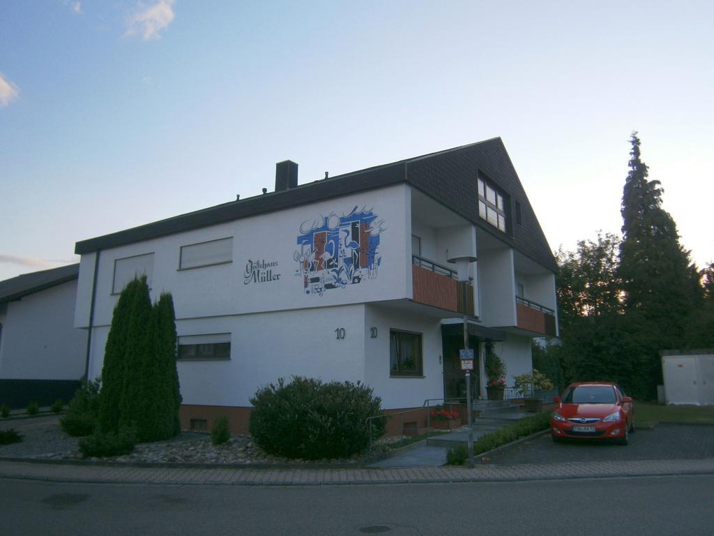 Gaestehaus Mueller Bad Schonborn Exterior foto